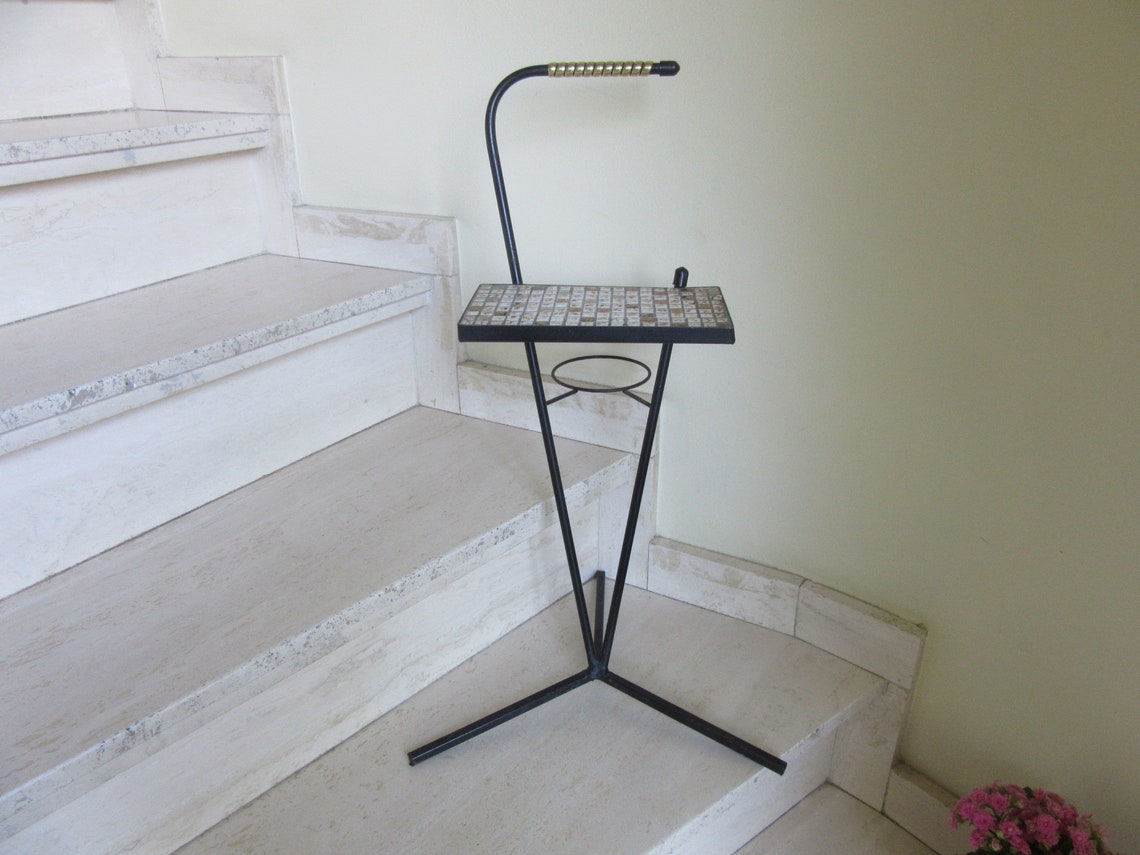 Sale :Modernist Design Small Side Table  Ceramic Mosaic Tiling, Black Metal, very unusual, rare, dispatch only to Europe. ***, Foto 3 von 5