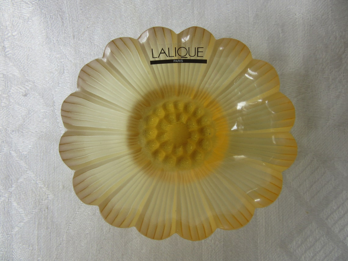 LALIQUE FRANCE Small Crystal Glass Bowl Paquerette Daisy Etsy