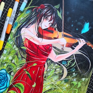 Garota de anime tocando violino com vestido vermelho