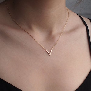 Delicate V Necklace, Dainty Minimal V Necklace, Simple Geometric Layering Necklace in Sterling Silver