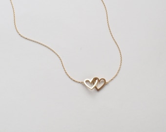 Simple Double Heart Necklace, Dainty Heart Link Necklace, Minimal Layering Heart Necklace in Silver, Gold, Rose Gold
