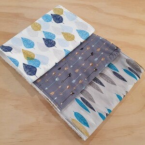 Chiffons de rot, Chiffon d’essuyage, Bébé, Garçon, Fille, Feuilles, Flèches, Alimentation en mélange gris / bleu, Dossé d’essuyage, Ensemble de 3
