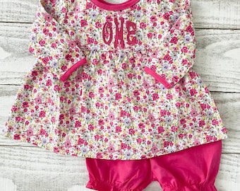 Bloomer set, Floral bloomer set, monogrammed outfit, monogrammed baby girl, toddler outfit, toddler monogram, floral