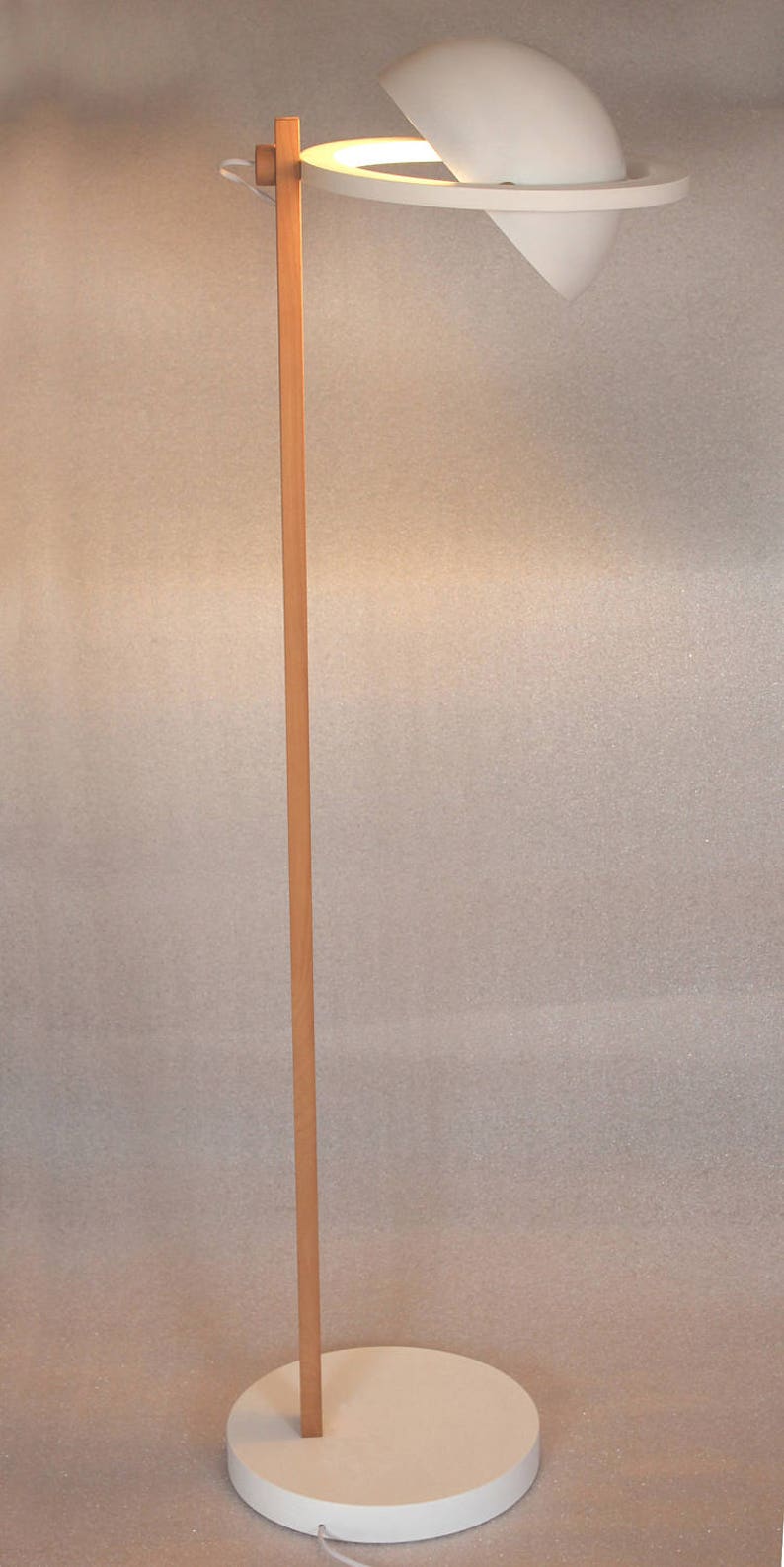 SATURN Floor Lamp White 画像 2