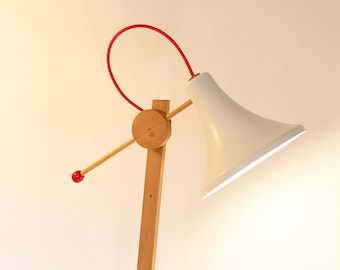 SIRENHEAD Desk Lamp