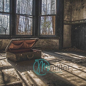 Fotografia de belas artes, Decadência urbana, Casa abandonada, Decoração de parede, Decoração de casa, Abandonado, Impressão de belas artes, Casa de fazenda, mala, bagagem, Casa