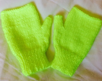 Childrens Flourescent Yellow Fingerless Mitts Age 8-10 years