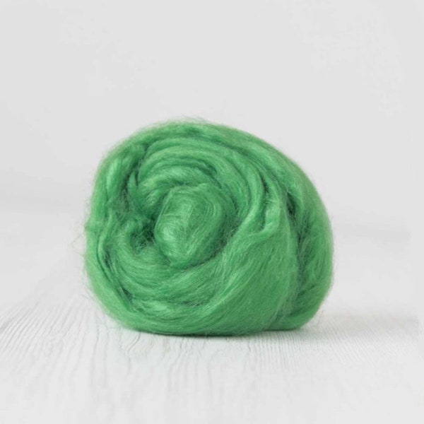 Viscose Fiber Roving Tops - Meadow Green - natural bamboo plant fiber