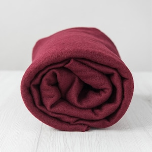 Prefelt 19 Micron Merino Wool - Soft Fruit, Cranberry, Burgundy for Wet Felting, Nuno Felting, DHG Italy