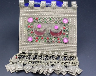 Colgante afgano vintage: joyería tribal kuchi con cuentas de vidrio para danza del vientre