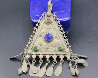 Colgante vintage de alpaca afgana: joyería tribal bohemia para danza del vientre