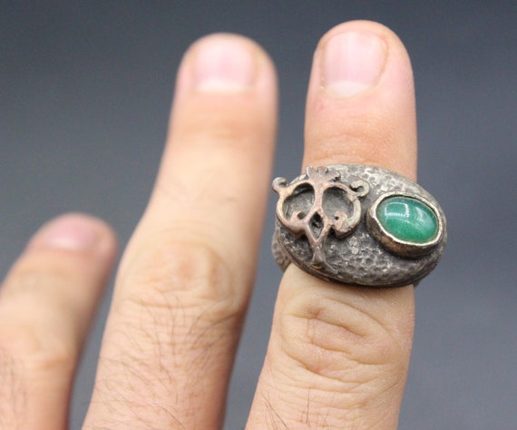 Turkish Silver Plated Statement Ring: Green Glass… - image 8