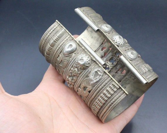 Antique Afghan Kuchi Tribal Cuff Bracelet, Carved… - image 10