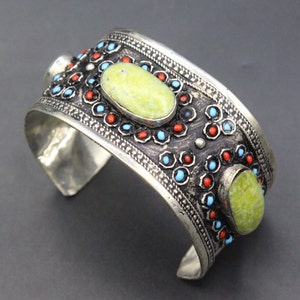 Afghan Cuff Bracelet, Kuchi Tribal Alpaka Cuff Bracelet, Jade Stones Cuff Bracelet, Colorful Boho Bracelet, Belly Dance Bracelet, #B02