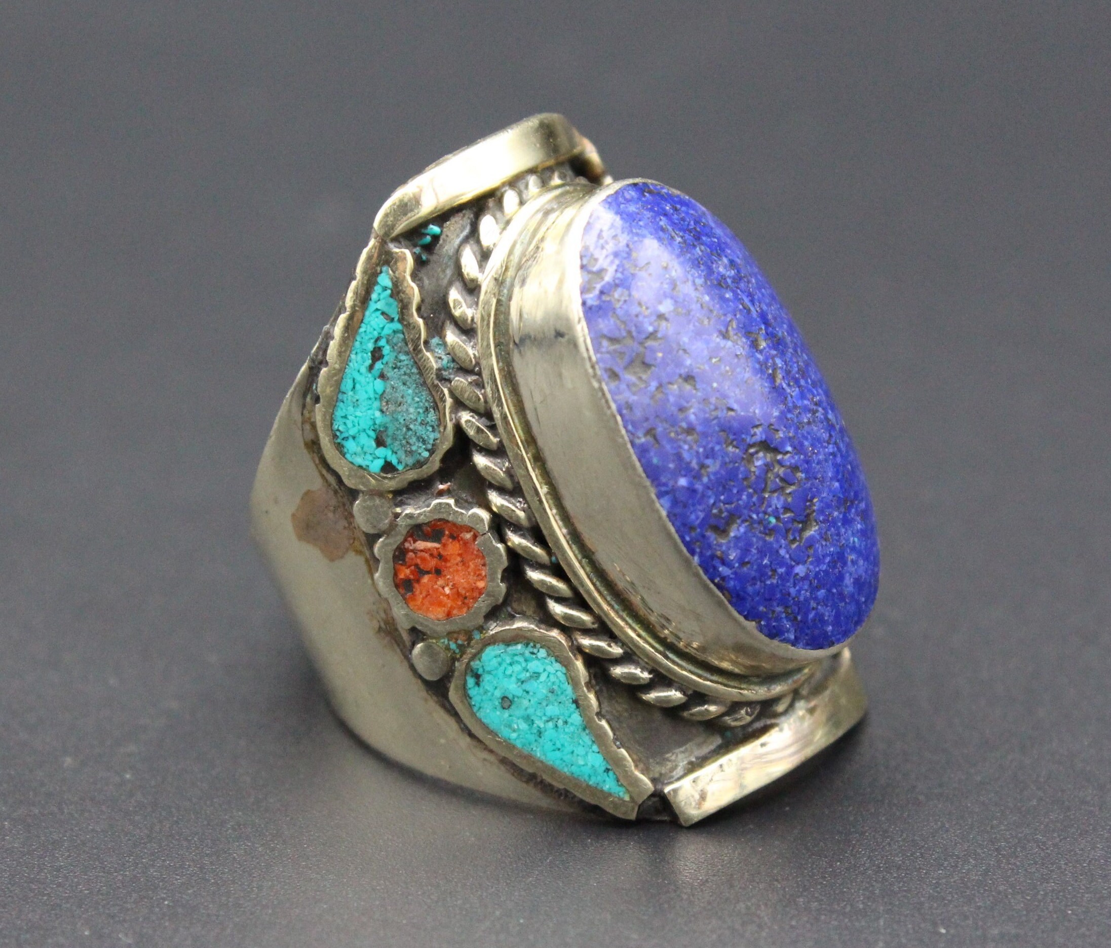 Vintage Lapis Lazuli Alpaca Silver Ring: Nepalese Tribal Jewelry
