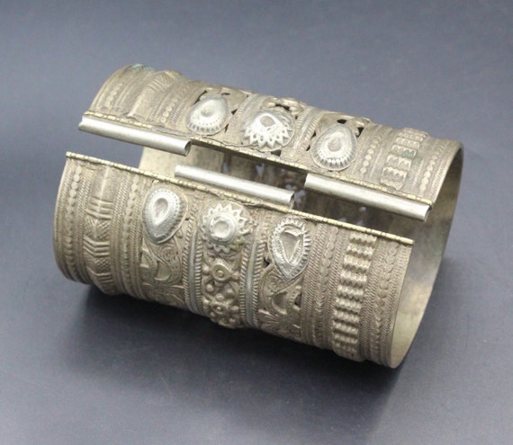 Antique Afghan Kuchi Tribal Cuff Bracelet, Carved… - image 1