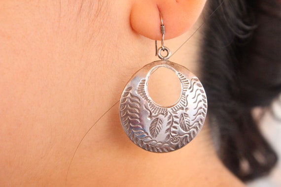 Moroccan 925K Sterling Silver Earrings, Carved Wo… - image 2