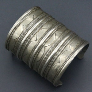 Antique Chevy Trucks For Sale: A Comprehensive Guide to Owning a Piece of American History