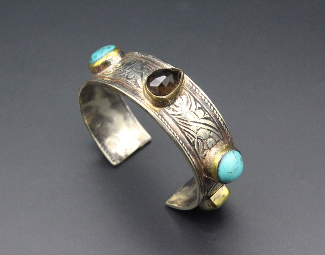 BRACELET ANCIEN, ÉMAILLÉ, villes emblématiques du Sud Est de la France, TBE. EUR 28,00 - IT