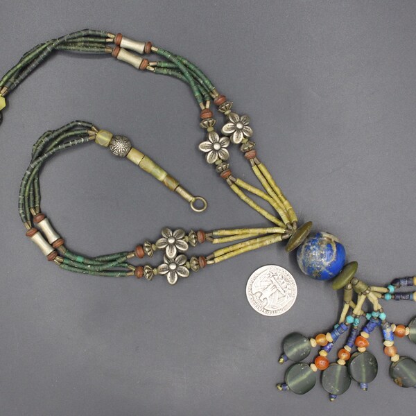 Collier de pierre afghan Jade & Lapis Lazuli, Collier de glands de charme, Collier adorable, Collier 4 brins, Collier costumé, Bijoux afghans