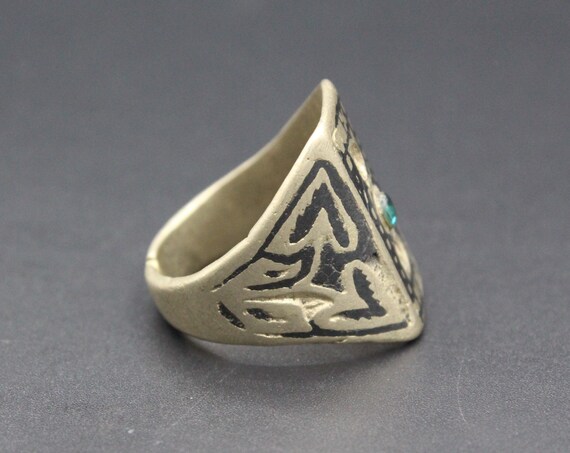 Vintage Afghan Alpaka Tribal Ring, Green Glass Be… - image 3