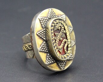Kasachischer Ring, ethnischer Ring, Glasperlen Gold gewaschener Ring, Bauchtanz-Tribal-Ring Größe 9,5US, kasachischer Schmuck, handgemachter Alpaka-Ring,