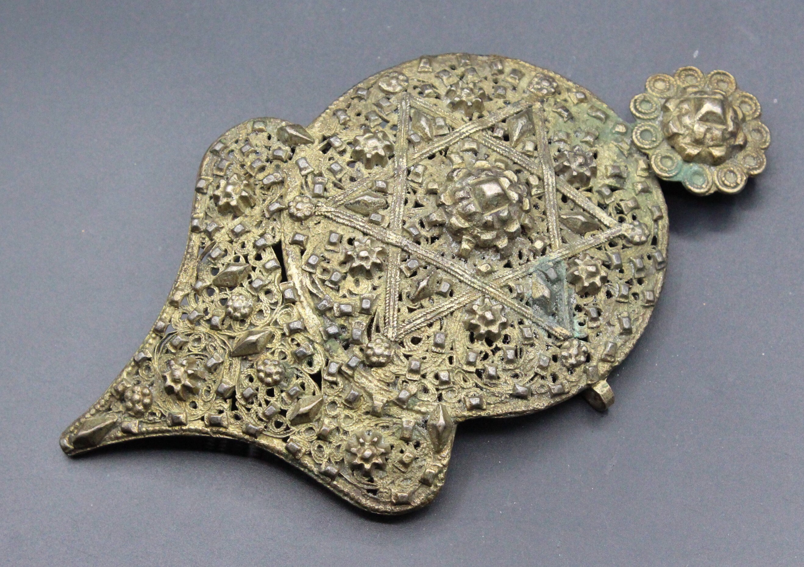 Adorable otomano cinturón hebilla colgante otomano costuming | Etsy