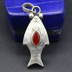 Vintage Turkmen Pendant, Animal Pendant, Carnelian Stone Fish Pendant, Small  Animal Pendant, Carved Pendant,