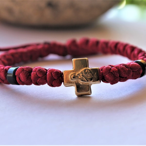 Prayer rope bracelet, Orthodox komboskini for hand, Chotki for women, Religious gift  with gold-plated metal cross with Virgin Mary