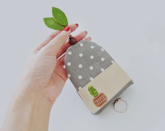 Cactus Key Organizer – compact pouch for keys, fob & car remote