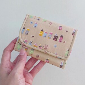 Slim Wallet Keychain, Vegan Coin Wallet, Keychain Card Holder, Coin Purse Keychain, Minimalist Wallet, Mini Bifold Wallet - Village