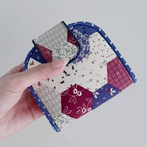 Portafoglio porta carte, portafoglio bi-fold, portafoglio organizer, portafoglio portachiavi, portafoglio pieghevole, portamonete, regalo per lei - Navy Hexagon