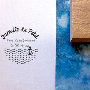 Tampon adresse sur mesure famille Le Petit, tampon adresse personnalisé, tampon adresse papeterie mariage, tampon personnalisé