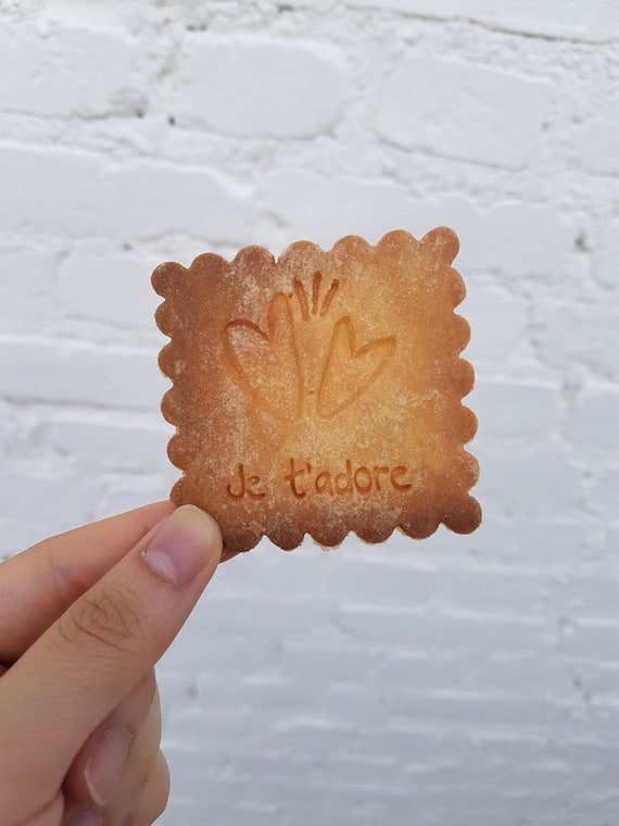 customizable biscuit tampon to customize your shortbread or cookies,  biscuit stamp with sweet word