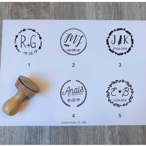 Personalized wedding stamp with your first names, initials and wedding date, customizable stamp, vintage wood stamp HD model