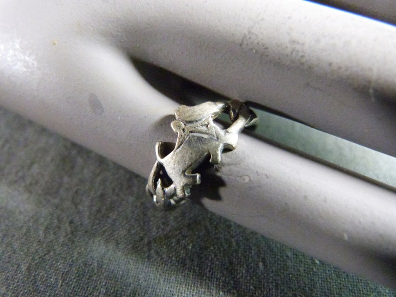 Bague Ancienne En Argent Massif 925 Jonc Alliance Style Dôme – Occasion