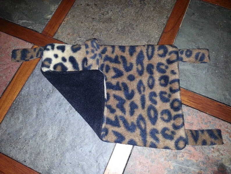 tight hidden seams Sugar Glider Hammocks 2 tier /& single layer thick and warm cheetah print fleece