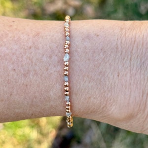 Raw Diamond Beaded Bracelet for Women, Delicate Rose Gold Filled April Birthstone Jewelry, Mothers Day Gift for Her immagine 2