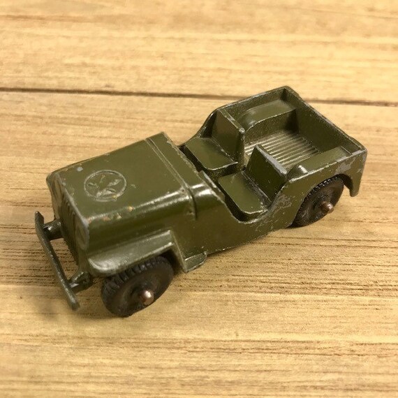 tootsie toy army jeep