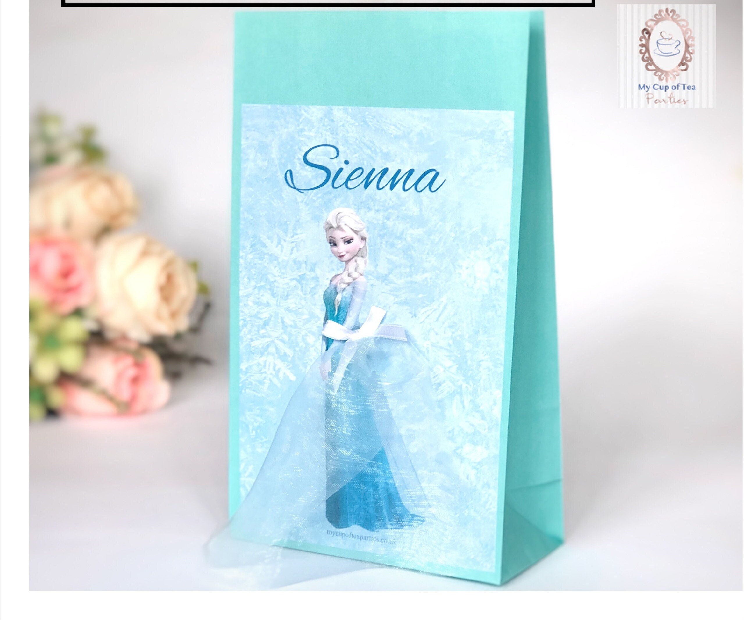 FROZEN PARTY BOX / Frozen Gable Box/ Elsa Party Favors / Frozen Park Party  / Elsa Goodie Boxes / Frozen Goodie Boxes 