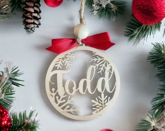 Personalized Snowflake Ornament – Custom Laser-Cut Wood Christmas Decoration