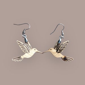 Hummingbird earrings, Wood Earrings,
