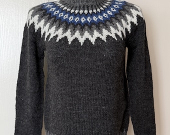 Puro islandés: suéter de lana de cordero tejido a mano