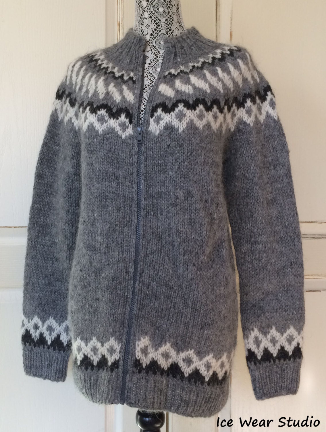 Icelandic Wool Sweater With Zipper Hand Knitted with | Etsy