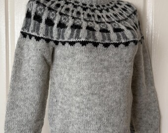 Pure Iceland: suéter de lana de cordero hecho a mano