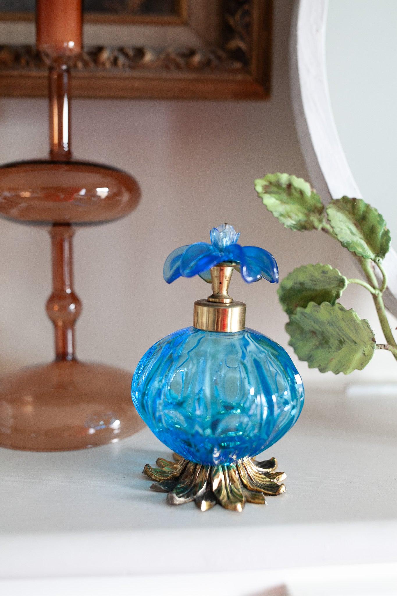 ヴィンテージ香水瓶 - 花 - ブルーガラス - Etsy 日本