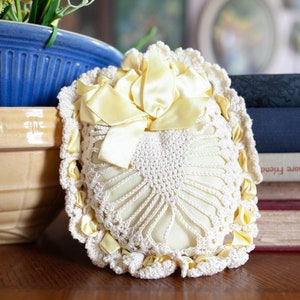 Vintage Crochet Heart Pin Cushion - Pin Cushion Heart