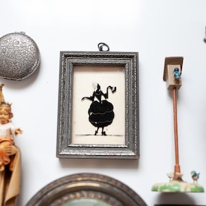 Vintage Silhouette - Small Silhouette