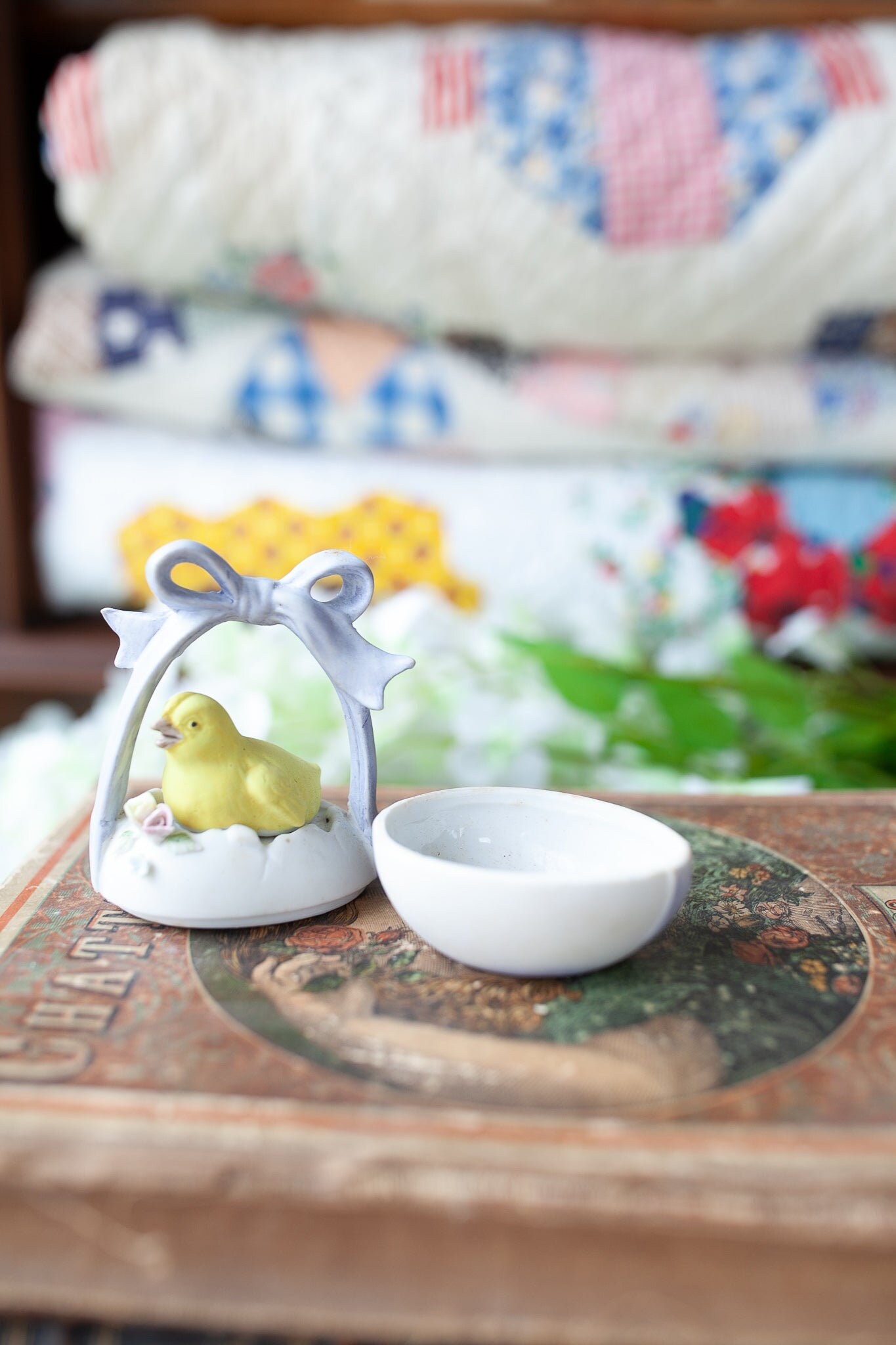 ヴィンテージ ひよこと卵 - 磁器製 レフトン イースター