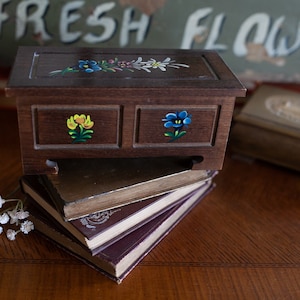 Vintage Music Box- Floral Music Box -Reuge- Swiss Musical Movement- Musical Hope Chest